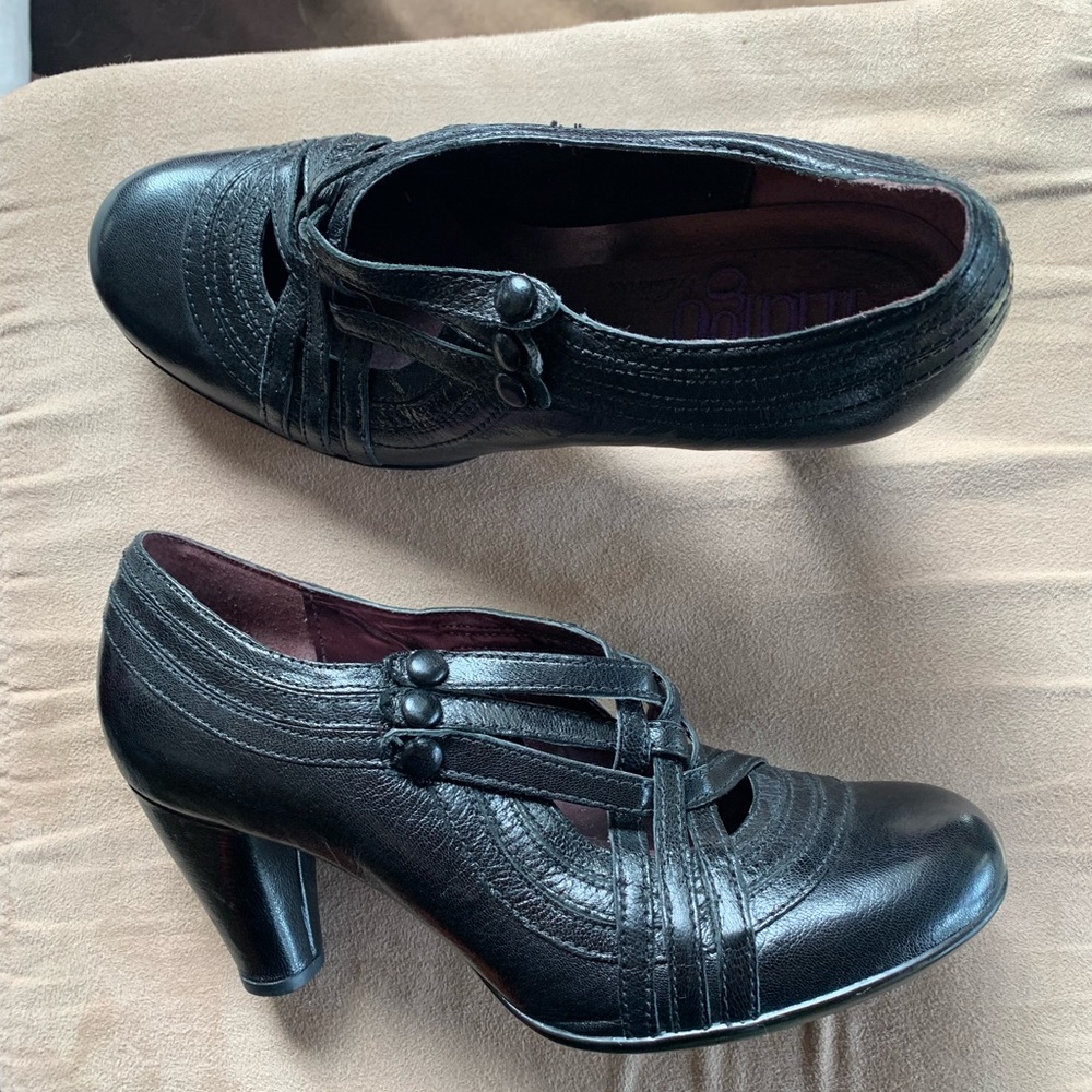 Indigo by Clark’s shoes